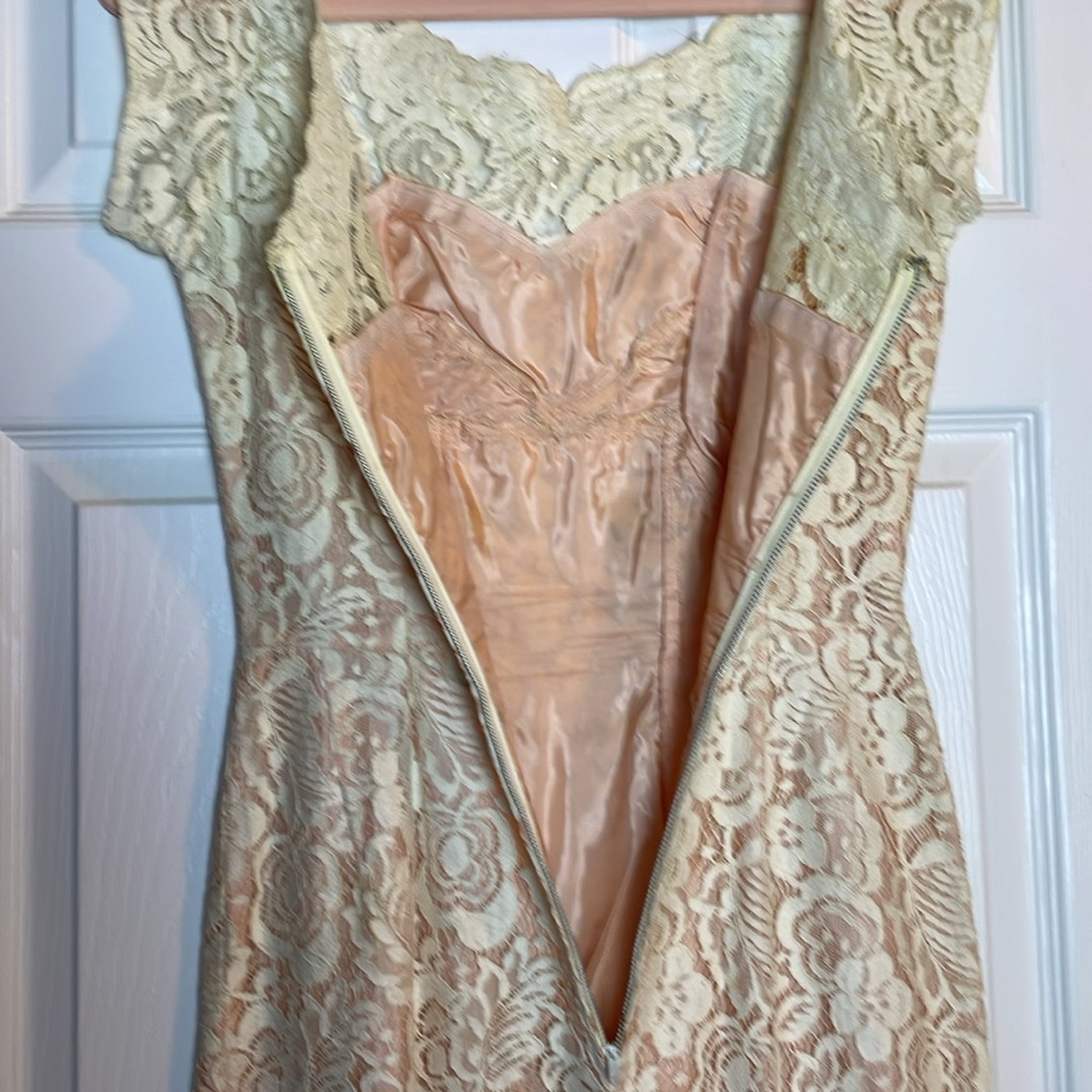 VINTAGE NORMAN ORIGINAL FORMAL DRESS - Picture 10 of 14